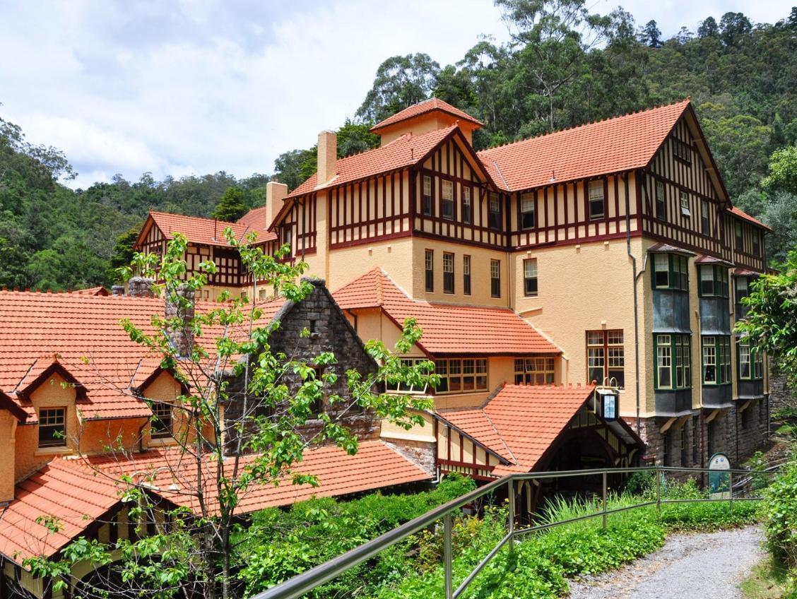 Hotel Jenolan Caves House Exterior foto