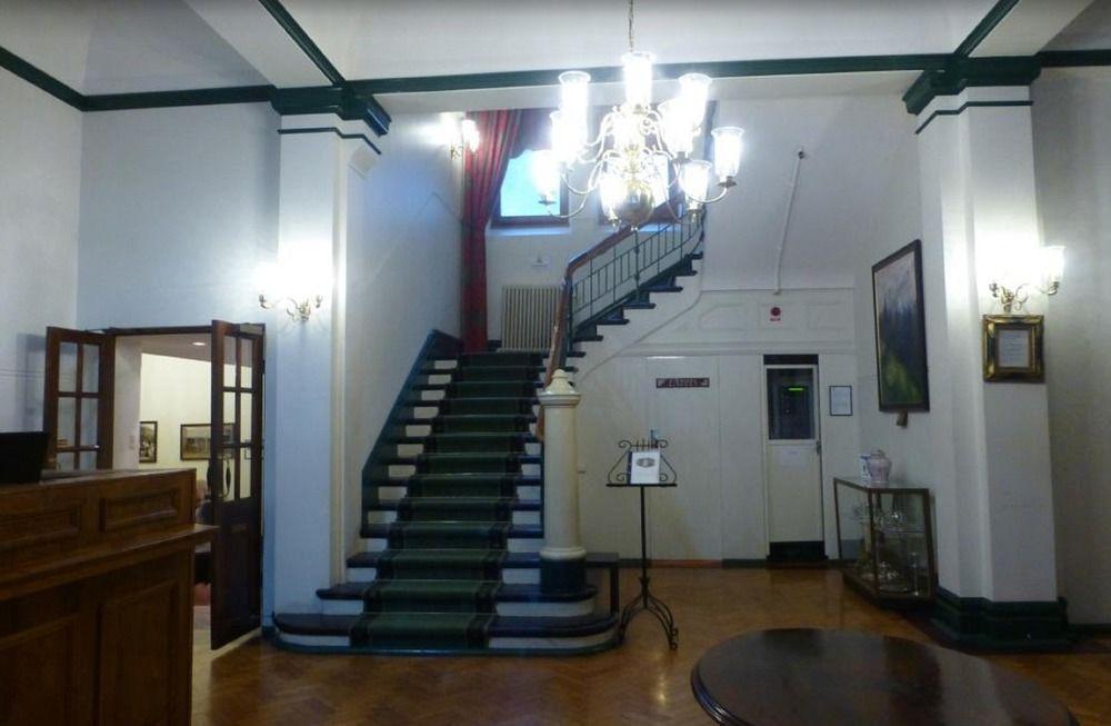 Hotel Jenolan Caves House Exterior foto